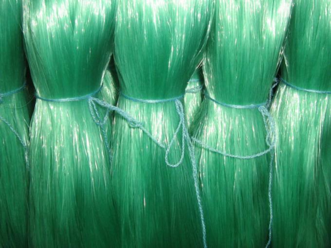 White Hank Yarn , 0.08MM Nylon Monofilament Yarn Commercial Fishing Line Use